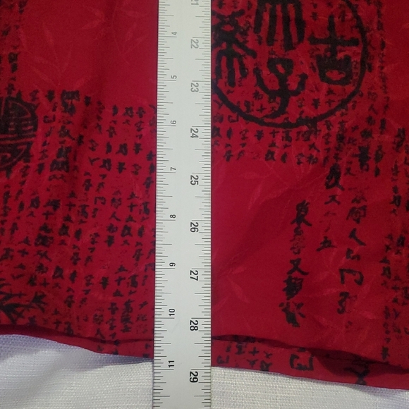 NWT Chico's Design Long Sleeve Shirt Size 2 100%Silk Collared Red Button-Up - Picture 13 of 13